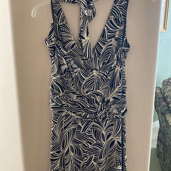 Women’s backless maxi summer dress - Picture 4 of 5